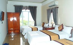 Paradise Hotel